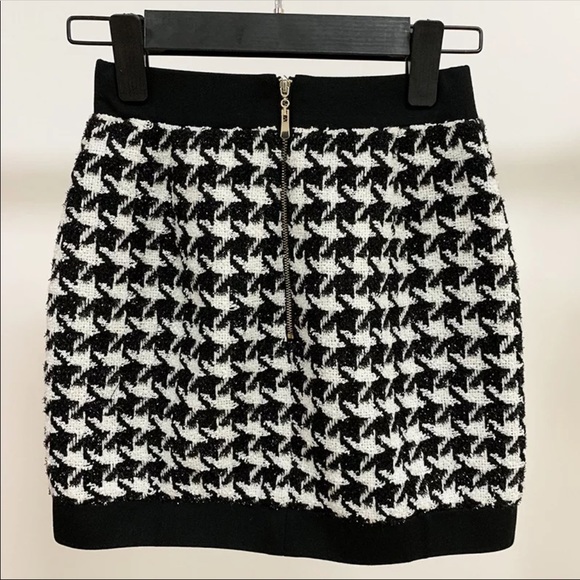 Houndstooth mini skirt - Picture 2 of 3